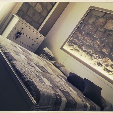 The Hive Stefy'S Apartment อีเกลเซียส ภายนอก รูปภาพ