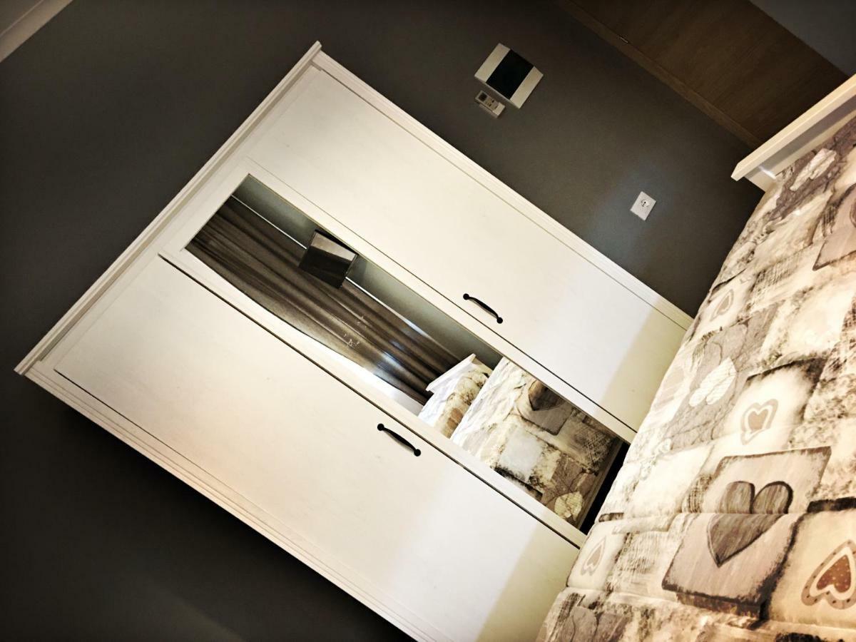 The Hive Stefy'S Apartment อีเกลเซียส ภายนอก รูปภาพ